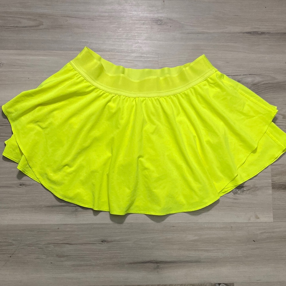 Lululemon Neon Yellow Skirt, Size 12